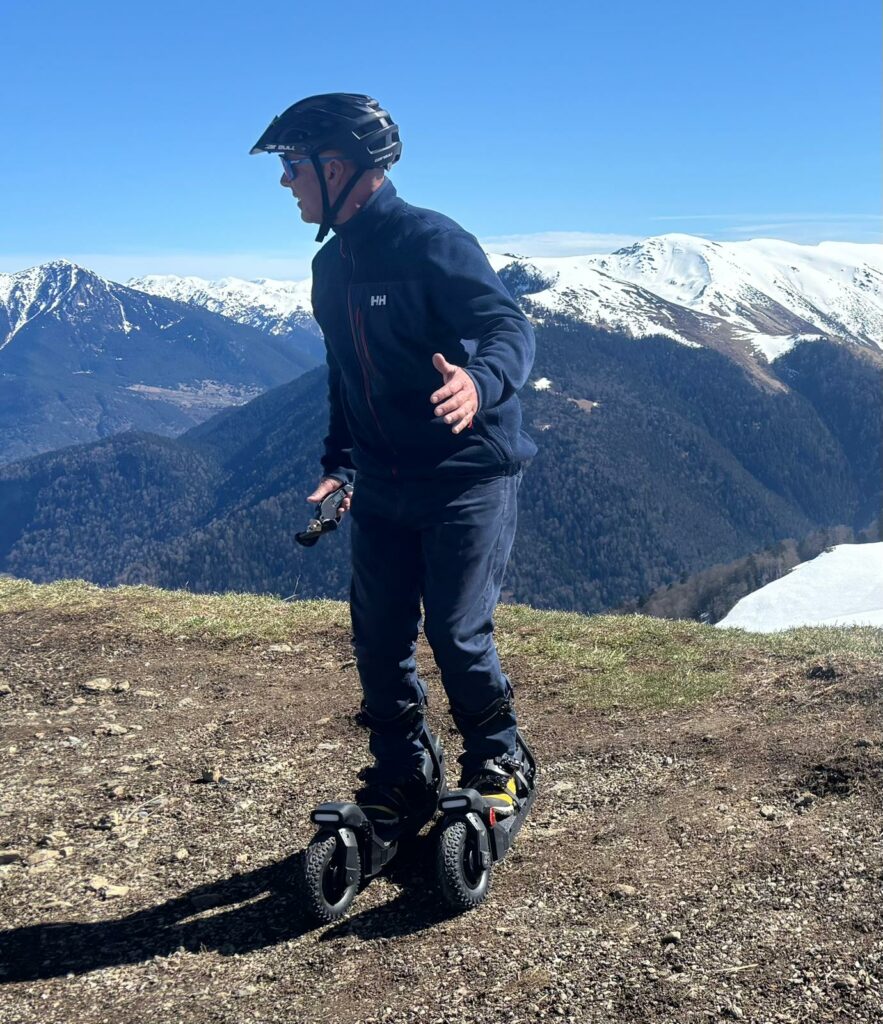 École de ski électrique — Luchon-Superbagnères