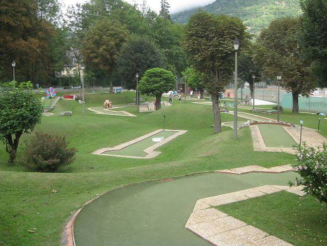Le mini-golf