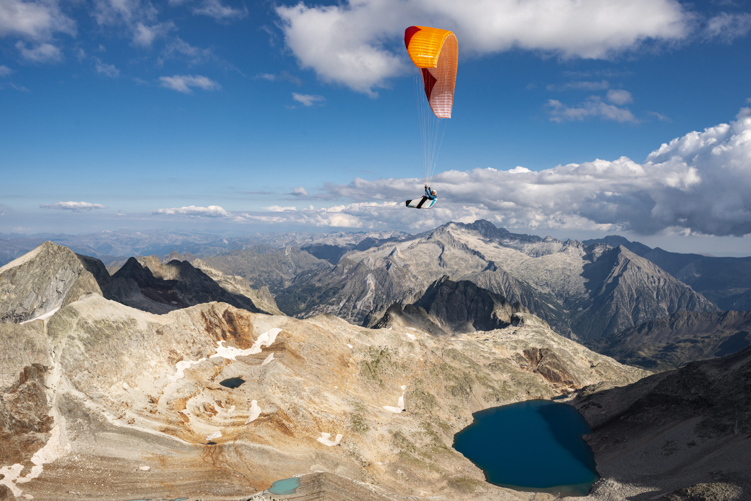 Pyrénées Air Tour